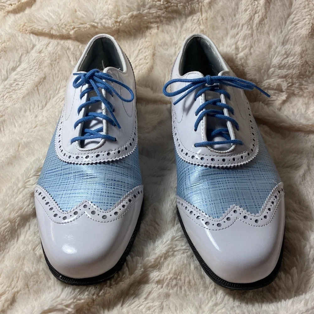 Like new Footjoy Tailored Collection Golf Shoes
